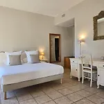 Hotel Ceres - Boutique-hotel & Saint-Quentin-la-Poterie