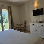 Ceres - Boutique-hotel & Saint-Quentin-la-Poterie