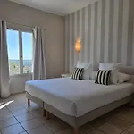 Hotel Ceres - Boutique-hotel & Saint-Quentin-la-Poterie