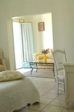 Ceres - Boutique-hotel & サン・カンタン・ラ・ポテュリ