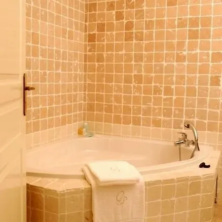 Ceres - Boutique-hotel & 3*