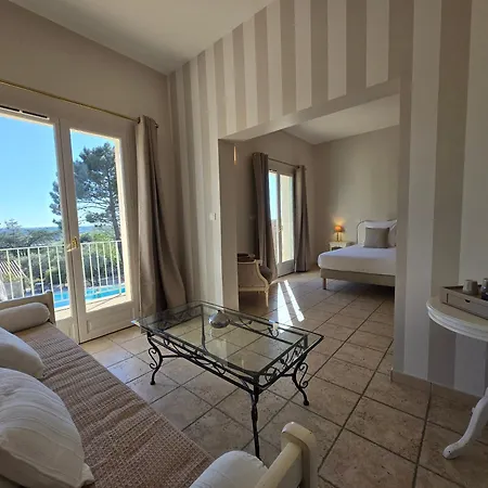 Hotel Cérès - Boutique-hôtel&spa Saint-Quentin-la-Poterie