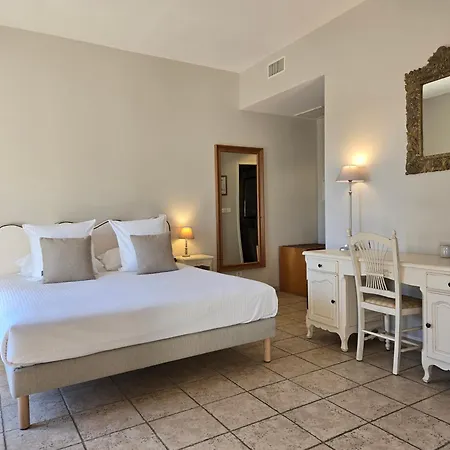 Hotel Cérès - Boutique-hôtel&spa Saint-Quentin-la-Poterie