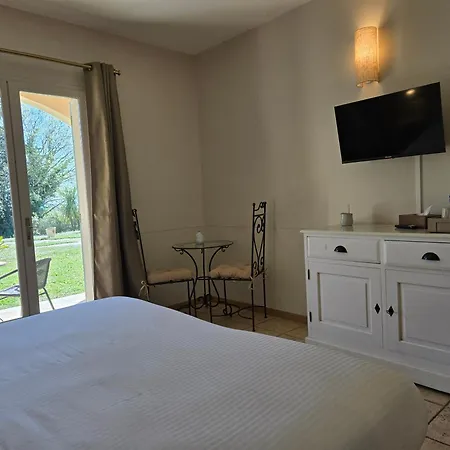 Cérès - Boutique-hôtel&spa Saint-Quentin-la-Poterie