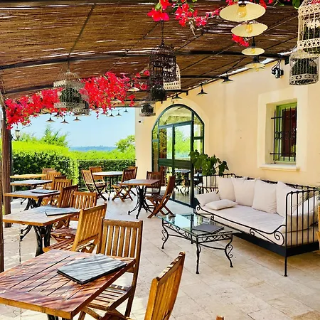 Ceres - Boutique-hotel & 3*