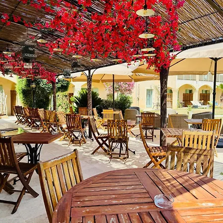 Ceres - Boutique-hotel & Saint-Quentin-la-Poterie