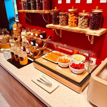 Ceres - Boutique-hotel & - Elegance En Terre D'uzes سان كوينتين-لا-بوتيريه