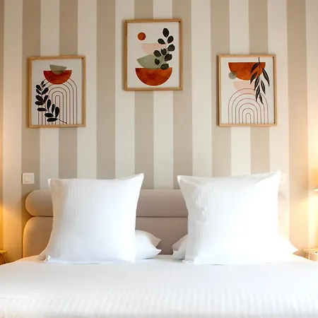 Ceres - Boutique-hotel & - Elegance En Terre D'uzes 생-쿠앵탕-라-포테리