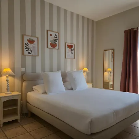 Ceres - Boutique-hotel & - Elegance En Terre D'uzes מלון