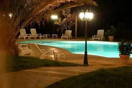 Restaurant Le Clos De Pradines Hotel 3*