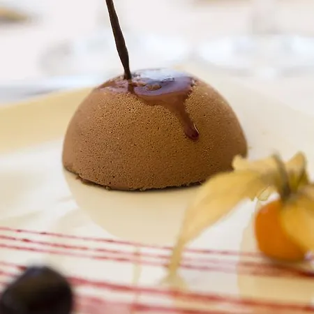 Restaurant Le Clos De Pradines Hotel