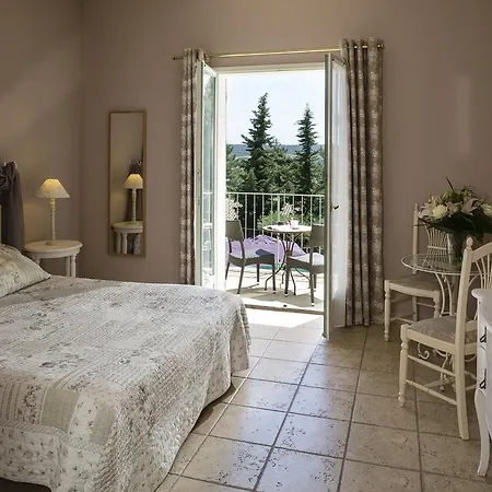Hotel Restaurant Le Clos De Pradines 3*