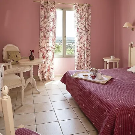 Hotel Restaurant Le Clos De Pradines Saint-Quentin-la-Poterie