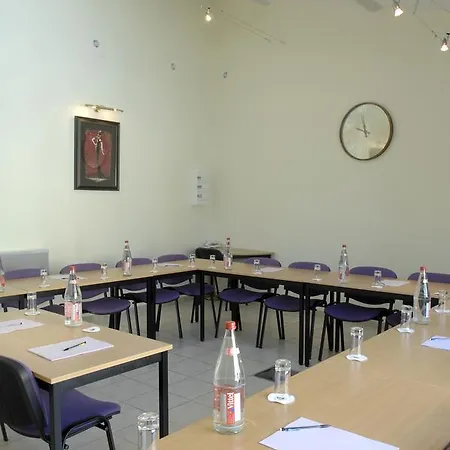 Restaurant Le Clos De Pradines Hotel 3*